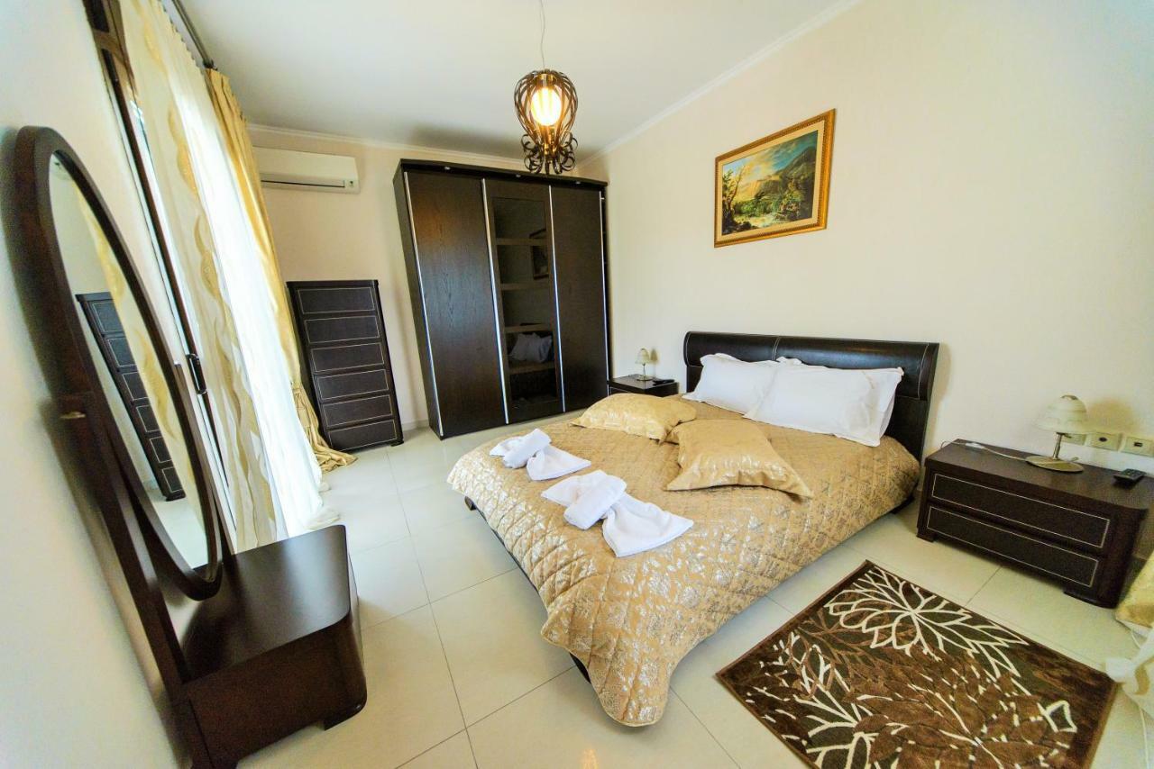 Villas Ханиоти Экстерьер фото